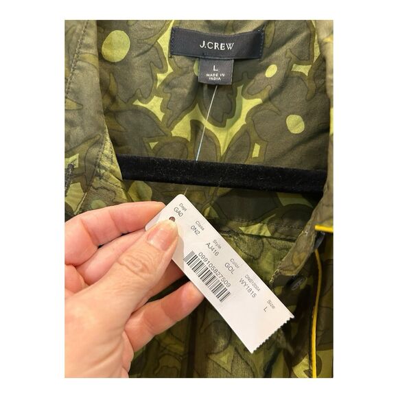 J Crew Womens NWT Camo Flowers Button Up Piped Shirt Sz L Green AA16 - Picture 9 of 9